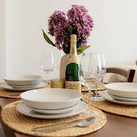 Appartement Sklenarova With Balcony Bratislava